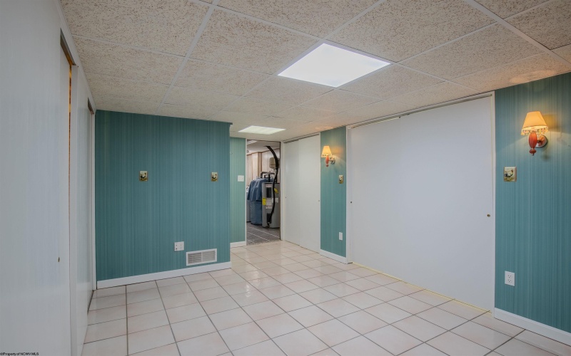 207 Buchanan Drive, Masontown, Pennsylvania 15461, 3 Bedrooms Bedrooms, 11 Rooms Rooms,2 BathroomsBathrooms,Single Family Detached,For Sale,Buchanan,0,10166201