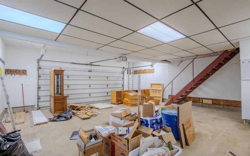 207 Buchanan Drive, Masontown, Pennsylvania 15461, 3 Bedrooms Bedrooms, 11 Rooms Rooms,2 BathroomsBathrooms,Single Family Detached,For Sale,Buchanan,0,10166201