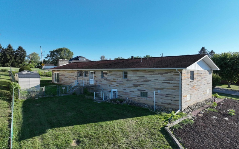 207 Buchanan Drive, Masontown, Pennsylvania 15461, 3 Bedrooms Bedrooms, 11 Rooms Rooms,2 BathroomsBathrooms,Single Family Detached,For Sale,Buchanan,0,10166201