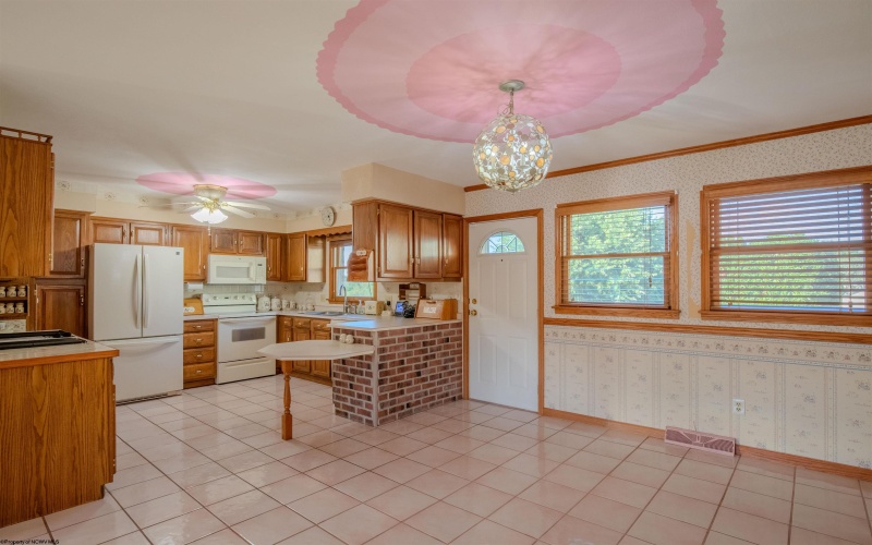 207 Buchanan Drive, Masontown, Pennsylvania 15461, 3 Bedrooms Bedrooms, 11 Rooms Rooms,2 BathroomsBathrooms,Single Family Detached,For Sale,Buchanan,0,10166201
