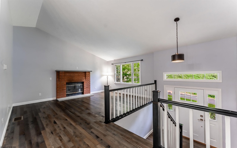 1374 Bennett Drive, Morgantown, West Virginia 26508, 3 Bedrooms Bedrooms, 8 Rooms Rooms,3 BathroomsBathrooms,Single Family Detached,For Sale,Bennett,0,10166197