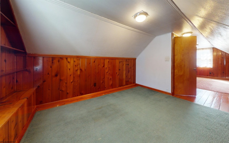 210 Poolside Drive, Mannington, West Virginia 26582, 3 Bedrooms Bedrooms, 6 Rooms Rooms,1 BathroomBathrooms,Single Family Detached,For Sale,Poolside,0,10166202