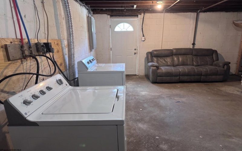 630 Bunner Ridge Road, Fairmont, West Virginia 26555, 2 Bedrooms Bedrooms, 5 Rooms Rooms,1 BathroomBathrooms,Single Family Detached,For Sale,Bunner Ridge,0,10166210 630 Bunner Ridge Road, Fairmont, West Virginia 26555, 2 Bedrooms Bedrooms, 5 Rooms Rooms,1 BathroomBathrooms,Single Family Detached,For Sale,Bunner Ridge,0,10166210