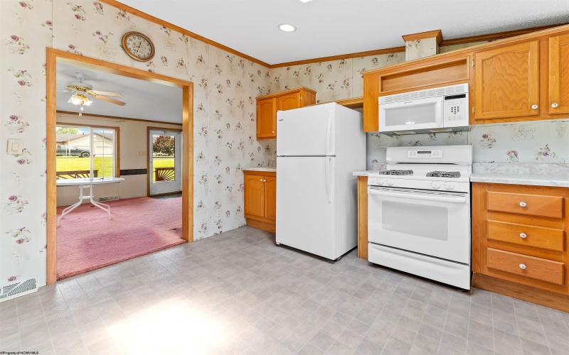 56 VISTA Lane, Bruceton Mills, West Virginia 26525, 3 Bedrooms Bedrooms, 9 Rooms Rooms,2 BathroomsBathrooms,Single Family Detached,For Sale,VISTA,0,10166211 56 VISTA Lane, Bruceton Mills, West Virginia 26525, 3 Bedrooms Bedrooms, 9 Rooms Rooms,2 BathroomsBathrooms,Single Family Detached,For Sale,VISTA,0,10166211