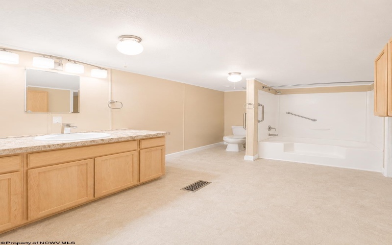 54 Crystal Lane, Bridgeport, West Virginia 26330, 4 Bedrooms Bedrooms, 9 Rooms Rooms,2 BathroomsBathrooms,Single Family Detached,For Sale,Crystal,0,10166213 54 Crystal Lane, Bridgeport, West Virginia 26330, 4 Bedrooms Bedrooms, 9 Rooms Rooms,2 BathroomsBathrooms,Single Family Detached,For Sale,Crystal,0,10166213