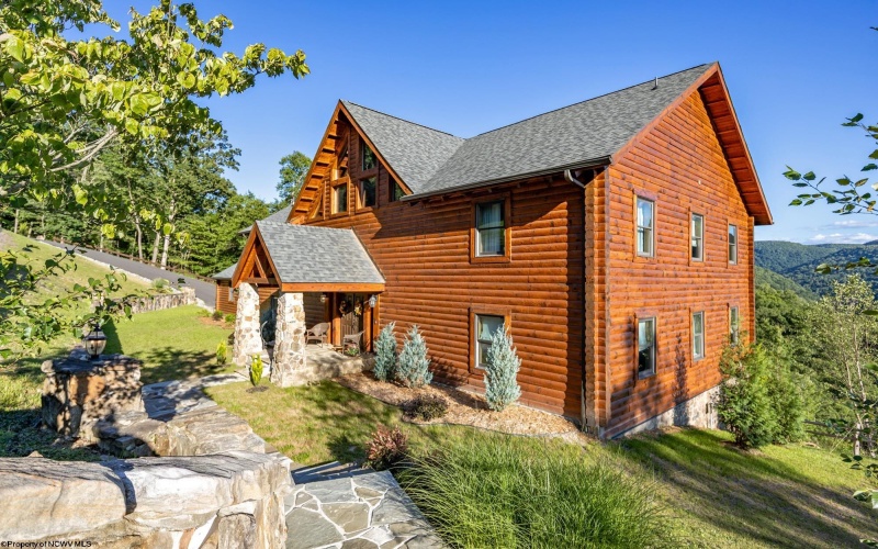200 Oak Ridge Drive, Morgantown, West Virginia 26508, 4 Bedrooms Bedrooms, 9 Rooms Rooms,3 BathroomsBathrooms,Single Family Detached,For Sale,Oak Ridge,0,10166216 200 Oak Ridge Drive, Morgantown, West Virginia 26508, 4 Bedrooms Bedrooms, 9 Rooms Rooms,3 BathroomsBathrooms,Single Family Detached,For Sale,Oak Ridge,0,10166216