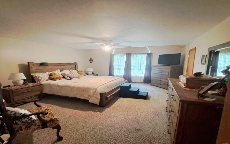 250 Deerfield Circle, Kingwood, West Virginia 26537, 3 Bedrooms Bedrooms, 13 Rooms Rooms,2 BathroomsBathrooms,Single Family Detached,For Sale,Deerfield,0,10166220 250 Deerfield Circle, Kingwood, West Virginia 26537, 3 Bedrooms Bedrooms, 13 Rooms Rooms,2 BathroomsBathrooms,Single Family Detached,For Sale,Deerfield,0,10166220