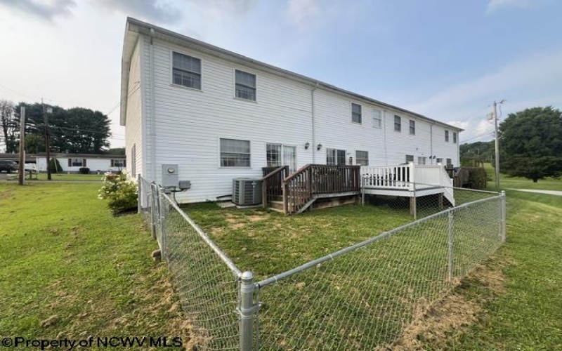 2606 Serene Drive, Fairmont, West Virginia 26554, 3 Bedrooms Bedrooms, 6 Rooms Rooms,2 BathroomsBathrooms,Single Family Attached,For Sale,Serene,0,10166219