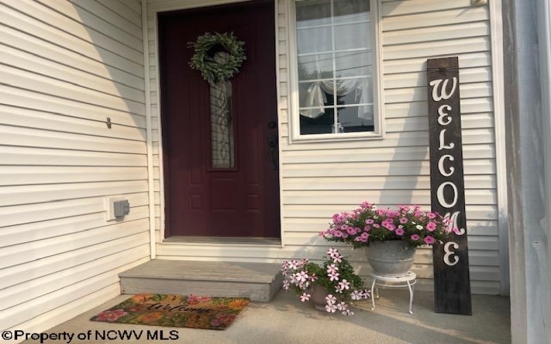 2606 Serene Drive, Fairmont, West Virginia 26554, 3 Bedrooms Bedrooms, 6 Rooms Rooms,2 BathroomsBathrooms,Single Family Attached,For Sale,Serene,0,10166219