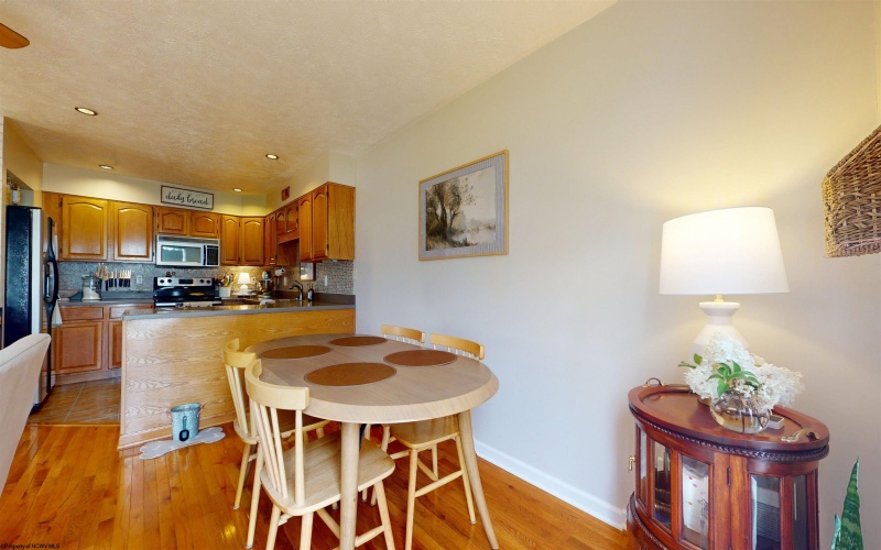 2606 Serene Drive, Fairmont, West Virginia 26554, 3 Bedrooms Bedrooms, 6 Rooms Rooms,2 BathroomsBathrooms,Single Family Attached,For Sale,Serene,0,10166219