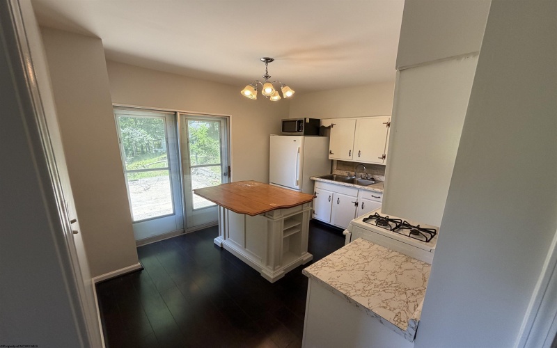 292 Sterling Road, Fairmont, West Virginia 26554, 2 Bedrooms Bedrooms, 6 Rooms Rooms,1 BathroomBathrooms,Single Family Detached,For Sale,Sterling,0,10166238