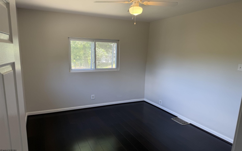 292 Sterling Road, Fairmont, West Virginia 26554, 2 Bedrooms Bedrooms, 6 Rooms Rooms,1 BathroomBathrooms,Single Family Detached,For Sale,Sterling,0,10166238