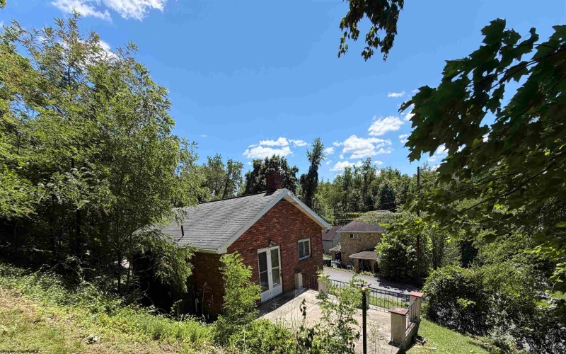 292 Sterling Road, Fairmont, West Virginia 26554, 2 Bedrooms Bedrooms, 6 Rooms Rooms,1 BathroomBathrooms,Single Family Detached,For Sale,Sterling,0,10166238
