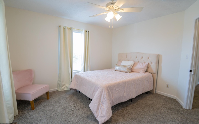 512 McLane Avenue, Morgantown, West Virginia 26505, 3 Bedrooms Bedrooms, 9 Rooms Rooms,2 BathroomsBathrooms,Single Family Attached,For Sale,McLane,0,10166222 512 McLane Avenue, Morgantown, West Virginia 26505, 3 Bedrooms Bedrooms, 9 Rooms Rooms,2 BathroomsBathrooms,Single Family Attached,For Sale,McLane,0,10166222