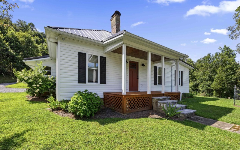 2595 Big Run Road, Walkersville, West Virginia 26447-8159, 2 Bedrooms Bedrooms, 5 Rooms Rooms,1 BathroomBathrooms,Single Family Detached,For Sale,Big Run,0,10166237