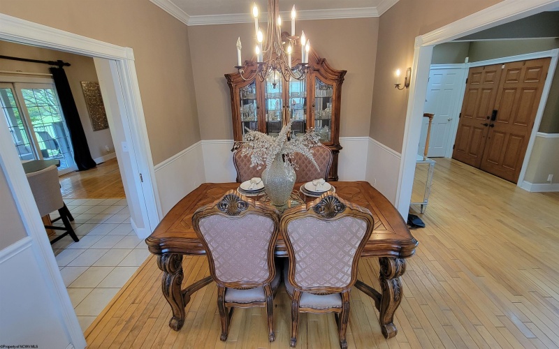 7008 Victorian Drive, Fairmont, West Virginia 26554, 5 Bedrooms Bedrooms, 13 Rooms Rooms,3 BathroomsBathrooms,Single Family Detached,For Sale,Victorian,0,10166229