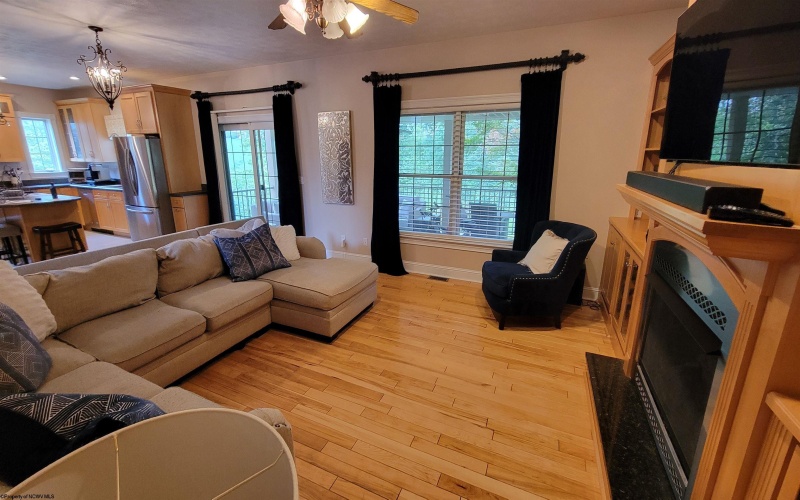 7008 Victorian Drive, Fairmont, West Virginia 26554, 5 Bedrooms Bedrooms, 13 Rooms Rooms,3 BathroomsBathrooms,Single Family Detached,For Sale,Victorian,0,10166229