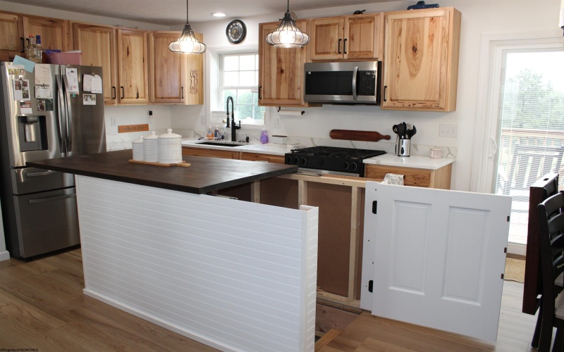 2239 Herring Road, Kingwood, West Virginia 26537, 4 Bedrooms Bedrooms, 11 Rooms Rooms,3 BathroomsBathrooms,Single Family Detached,For Sale,Herring,0,10166226 2239 Herring Road, Kingwood, West Virginia 26537, 4 Bedrooms Bedrooms, 11 Rooms Rooms,3 BathroomsBathrooms,Single Family Detached,For Sale,Herring,0,10166226
