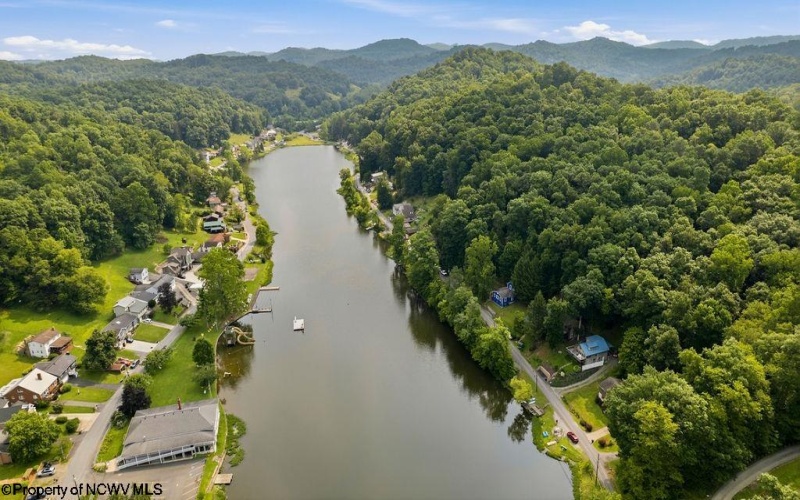 1752 Lake Floyd Circle, Bristol, West Virginia 26426, 2 Bedrooms Bedrooms, 5 Rooms Rooms,1 BathroomBathrooms,Single Family Detached,For Sale,Lake Floyd,0,10166232 1752 Lake Floyd Circle, Bristol, West Virginia 26426, 2 Bedrooms Bedrooms, 5 Rooms Rooms,1 BathroomBathrooms,Single Family Detached,For Sale,Lake Floyd,0,10166232