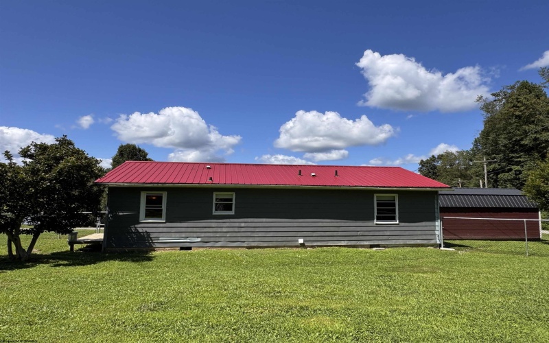 426 Oak Street, Jane Lew, West Virginia 26378, 3 Bedrooms Bedrooms, 5 Rooms Rooms,1 BathroomBathrooms,Single Family Detached,For Sale,Oak,0,10166242