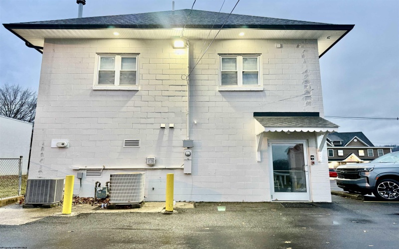 606 Fairmont Avenue, Fairmont, West Virginia 26554, 0 , 0 ,0,Commercial (lease),For Rent,Fairmont,0,10163017