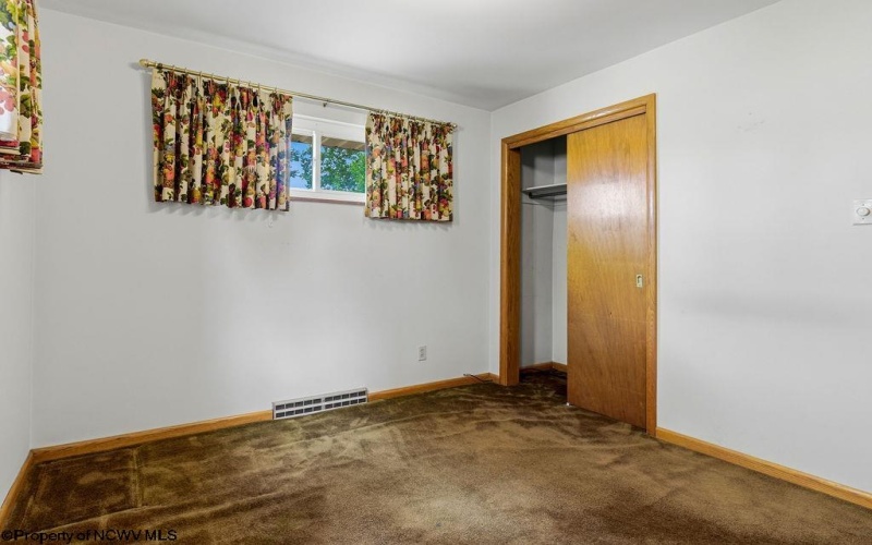 602 Ohio Avenue, Fairmont, West Virginia 26554, 3 Bedrooms Bedrooms, 7 Rooms Rooms,2 BathroomsBathrooms,Single Family Detached,For Sale,Ohio,0,10166243