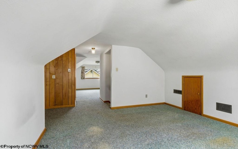 602 Ohio Avenue, Fairmont, West Virginia 26554, 3 Bedrooms Bedrooms, 7 Rooms Rooms,2 BathroomsBathrooms,Single Family Detached,For Sale,Ohio,0,10166243