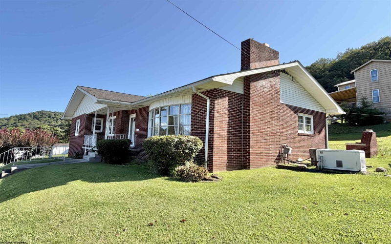 140 Dogwood Street, Philippi, West Virginia 26416, 3 Bedrooms Bedrooms, 8 Rooms Rooms,2 BathroomsBathrooms,Single Family Detached,For Sale,Dogwood,0,10166249 140 Dogwood Street, Philippi, West Virginia 26416, 3 Bedrooms Bedrooms, 8 Rooms Rooms,2 BathroomsBathrooms,Single Family Detached,For Sale,Dogwood,0,10166249