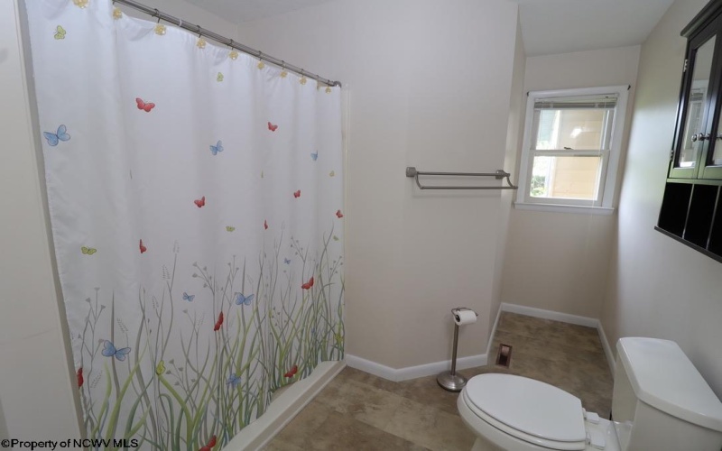 279 Hillcrest Drive, Elkins, West Virginia 26241, 3 Bedrooms Bedrooms, 7 Rooms Rooms,2 BathroomsBathrooms,Single Family Detached,For Sale,Hillcrest,0,10166247