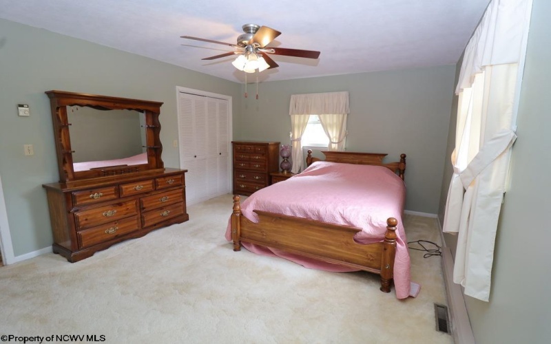 279 Hillcrest Drive, Elkins, West Virginia 26241, 3 Bedrooms Bedrooms, 7 Rooms Rooms,2 BathroomsBathrooms,Single Family Detached,For Sale,Hillcrest,0,10166247