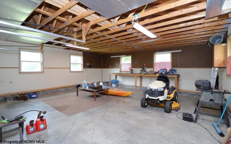 279 Hillcrest Drive, Elkins, West Virginia 26241, 3 Bedrooms Bedrooms, 7 Rooms Rooms,2 BathroomsBathrooms,Single Family Detached,For Sale,Hillcrest,0,10166247