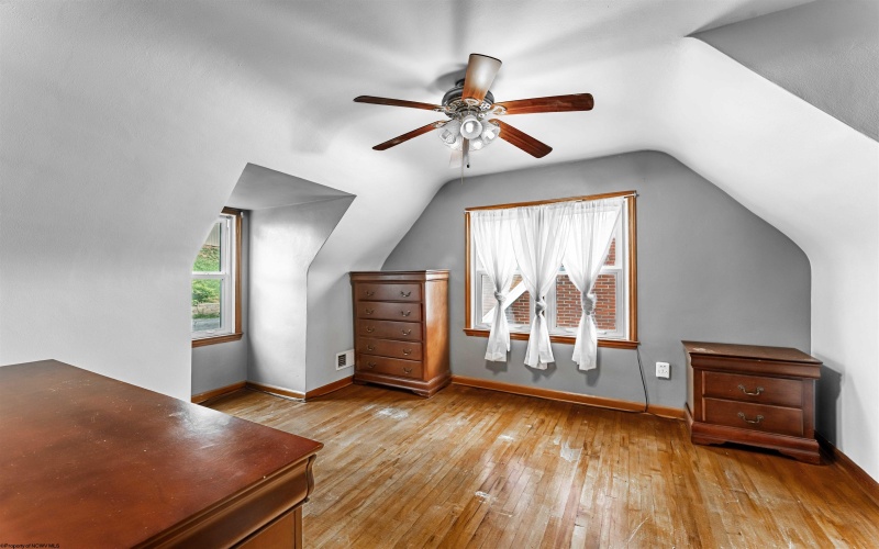 1132 Sunset Drive, Fairmont, West Virginia 26554, 3 Bedrooms Bedrooms, 7 Rooms Rooms,1 BathroomBathrooms,Single Family Detached,For Sale,Sunset,0,10166254 1132 Sunset Drive, Fairmont, West Virginia 26554, 3 Bedrooms Bedrooms, 7 Rooms Rooms,1 BathroomBathrooms,Single Family Detached,For Sale,Sunset,0,10166254