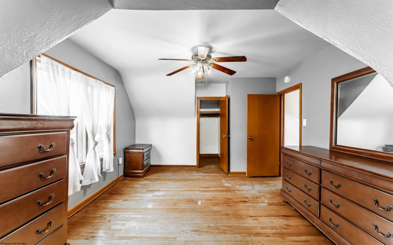 1132 Sunset Drive, Fairmont, West Virginia 26554, 3 Bedrooms Bedrooms, 7 Rooms Rooms,1 BathroomBathrooms,Single Family Detached,For Sale,Sunset,0,10166254 1132 Sunset Drive, Fairmont, West Virginia 26554, 3 Bedrooms Bedrooms, 7 Rooms Rooms,1 BathroomBathrooms,Single Family Detached,For Sale,Sunset,0,10166254