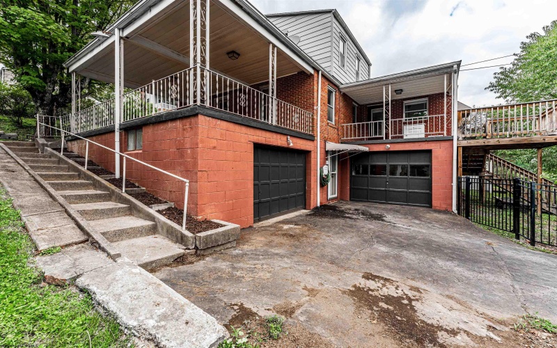 1132 Sunset Drive, Fairmont, West Virginia 26554, 3 Bedrooms Bedrooms, 7 Rooms Rooms,1 BathroomBathrooms,Single Family Detached,For Sale,Sunset,0,10166254 1132 Sunset Drive, Fairmont, West Virginia 26554, 3 Bedrooms Bedrooms, 7 Rooms Rooms,1 BathroomBathrooms,Single Family Detached,For Sale,Sunset,0,10166254