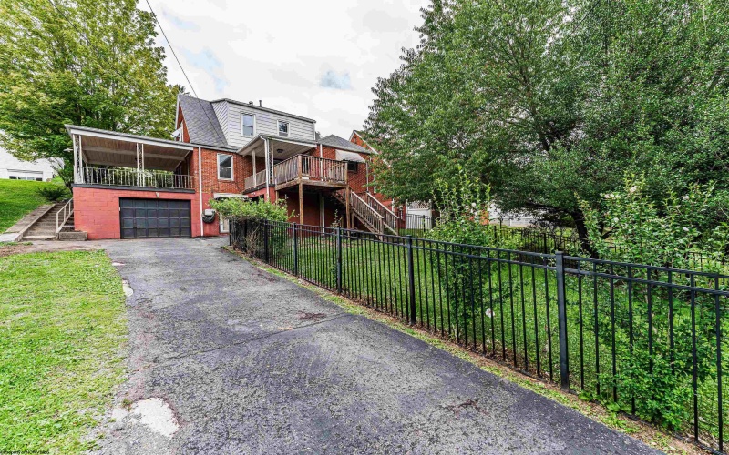 1132 Sunset Drive, Fairmont, West Virginia 26554, 3 Bedrooms Bedrooms, 7 Rooms Rooms,1 BathroomBathrooms,Single Family Detached,For Sale,Sunset,0,10166254 1132 Sunset Drive, Fairmont, West Virginia 26554, 3 Bedrooms Bedrooms, 7 Rooms Rooms,1 BathroomBathrooms,Single Family Detached,For Sale,Sunset,0,10166254