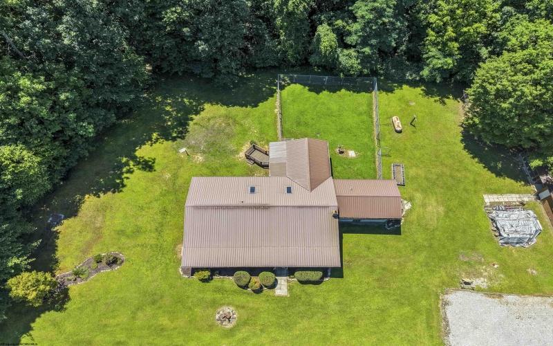 407 Wagon Wheel Road, Huttonsville, West Virginia 26273, 4 Bedrooms Bedrooms, 7 Rooms Rooms,2 BathroomsBathrooms,Single Family Detached,For Sale,Wagon Wheel,0,10166244