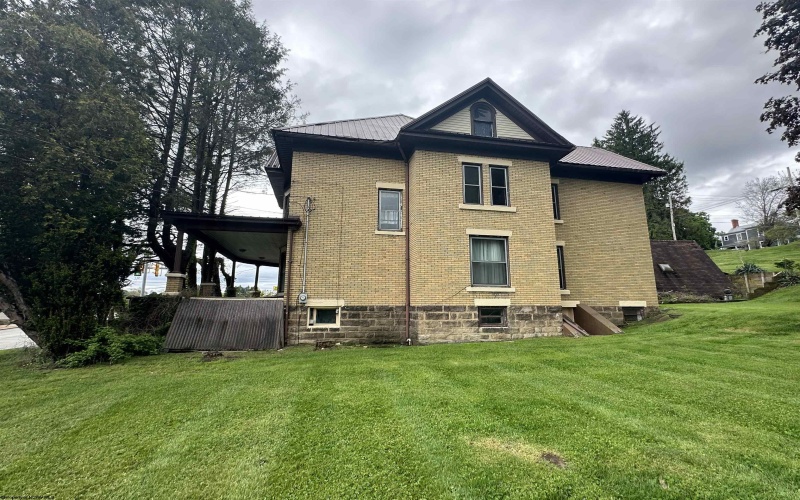 124 Main Street, Kingwood, West Virginia 26537, 4 Bedrooms Bedrooms, 7 Rooms Rooms,1 BathroomBathrooms,Single Family Detached,For Sale,Main,0,10166257 124 Main Street, Kingwood, West Virginia 26537, 4 Bedrooms Bedrooms, 7 Rooms Rooms,1 BathroomBathrooms,Single Family Detached,For Sale,Main,0,10166257