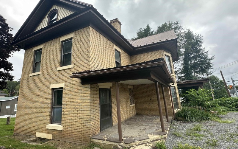 124 Main Street, Kingwood, West Virginia 26537, 4 Bedrooms Bedrooms, 7 Rooms Rooms,1 BathroomBathrooms,Single Family Detached,For Sale,Main,0,10166257 124 Main Street, Kingwood, West Virginia 26537, 4 Bedrooms Bedrooms, 7 Rooms Rooms,1 BathroomBathrooms,Single Family Detached,For Sale,Main,0,10166257