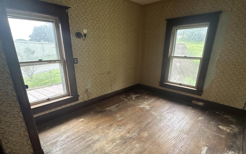 124 Main Street, Kingwood, West Virginia 26537, 4 Bedrooms Bedrooms, 7 Rooms Rooms,1 BathroomBathrooms,Single Family Detached,For Sale,Main,0,10166257 124 Main Street, Kingwood, West Virginia 26537, 4 Bedrooms Bedrooms, 7 Rooms Rooms,1 BathroomBathrooms,Single Family Detached,For Sale,Main,0,10166257