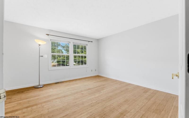378 Jubilee Drive, Bridgeville, Pennsylvania 15017, 2 Bedrooms Bedrooms, 4 Rooms Rooms,1 BathroomBathrooms,Single Family Attached,For Sale,Jubilee,0,10166269 378 Jubilee Drive, Bridgeville, Pennsylvania 15017, 2 Bedrooms Bedrooms, 4 Rooms Rooms,1 BathroomBathrooms,Single Family Attached,For Sale,Jubilee,0,10166269