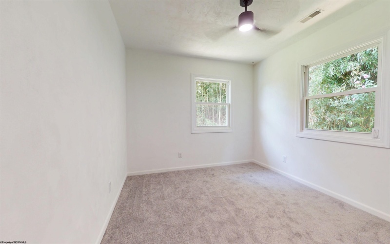 1137 Morningstar Lane, Fairmont, West Virginia 26554-1215, 3 Bedrooms Bedrooms, 9 Rooms Rooms,2 BathroomsBathrooms,Single Family Detached,For Sale,Morningstar,0,10166267