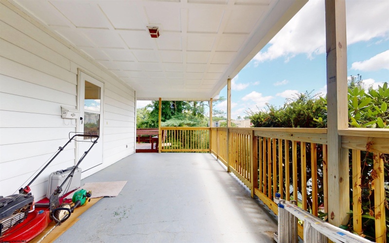 1137 Morningstar Lane, Fairmont, West Virginia 26554-1215, 3 Bedrooms Bedrooms, 9 Rooms Rooms,2 BathroomsBathrooms,Single Family Detached,For Sale,Morningstar,0,10166267