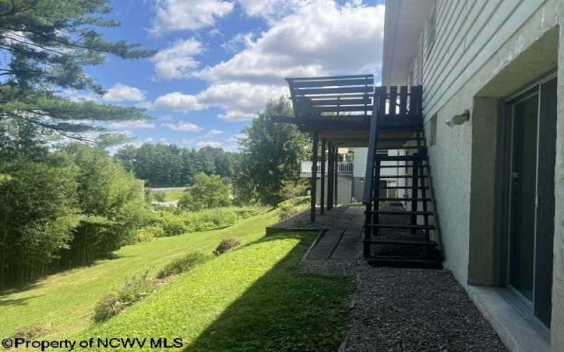 1137 Morningstar Lane, Fairmont, West Virginia 26554-1215, 3 Bedrooms Bedrooms, 9 Rooms Rooms,2 BathroomsBathrooms,Single Family Detached,For Sale,Morningstar,0,10166267