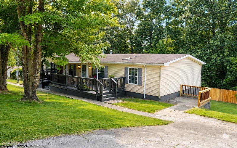 2567 Rohr Road, Masontown, West Virginia 26542, 3 Bedrooms Bedrooms, 6 Rooms Rooms,2 BathroomsBathrooms,Single Family Detached,For Sale,Rohr,0,10166294
