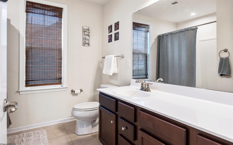 65 Windermere Lane, Morgantown, West Virginia 26508, 6 Bedrooms Bedrooms, 14 Rooms Rooms,5 BathroomsBathrooms,Single Family Detached,For Sale,Windermere,0,10166272