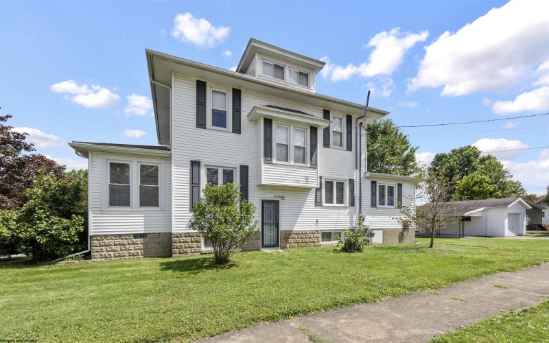 27 Marion Street, Buckhannon, West Virginia 26201, 5 Bedrooms Bedrooms, 10 Rooms Rooms,2 BathroomsBathrooms,Single Family Detached,For Sale,Marion,0,10166274