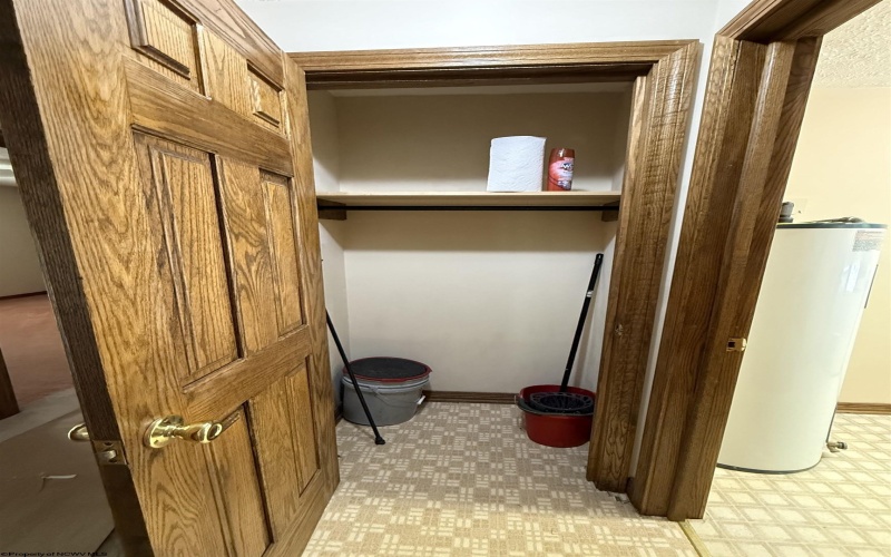 534 Teaberry Hills Lane, Elkins, West Virginia 26241, 3 Bedrooms Bedrooms, 9 Rooms Rooms,2 BathroomsBathrooms,Single Family Detached,For Sale,Teaberry Hills,0,10164783