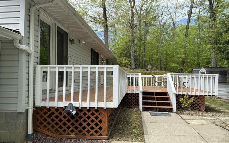 534 Teaberry Hills Lane, Elkins, West Virginia 26241, 3 Bedrooms Bedrooms, 9 Rooms Rooms,2 BathroomsBathrooms,Single Family Detached,For Sale,Teaberry Hills,0,10164783
