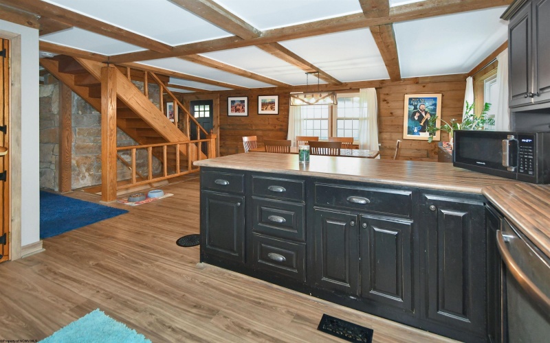 5297 Compressor Station Road, Bruceton Mills, West Virginia 26525, 3 Bedrooms Bedrooms, 7 Rooms Rooms,2 BathroomsBathrooms,Single Family Detached,For Sale,Compressor Station,0,10166273