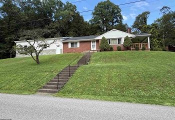 114 Woodlyn Drive, Weston, West Virginia 26452, 3 Bedrooms Bedrooms, 6 Rooms Rooms,1 BathroomBathrooms,Single Family Detached,For Sale,Woodlyn,0,10166289